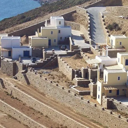 Villa Monolithos *