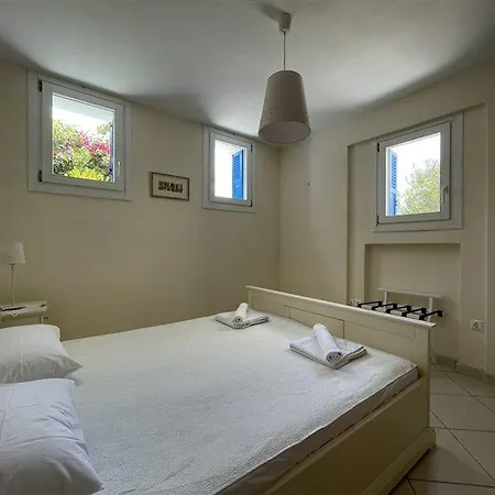 Villa Monolithos Kipri (Andros)