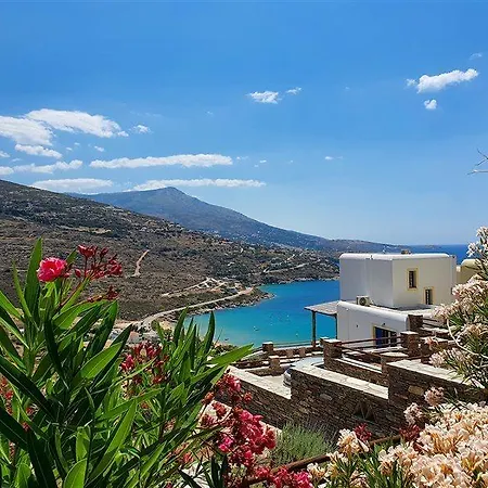 Monolithos Villa *